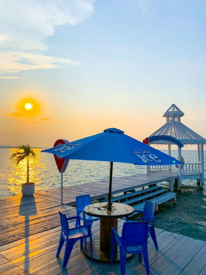 Restaurante Y Hotel “La Pesca” Пуэрто-Барриос Экстерьер фото